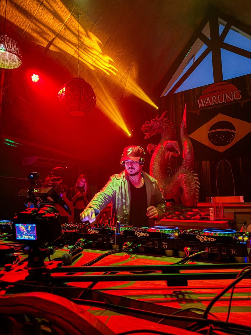 Camera filming the DJ at Warung